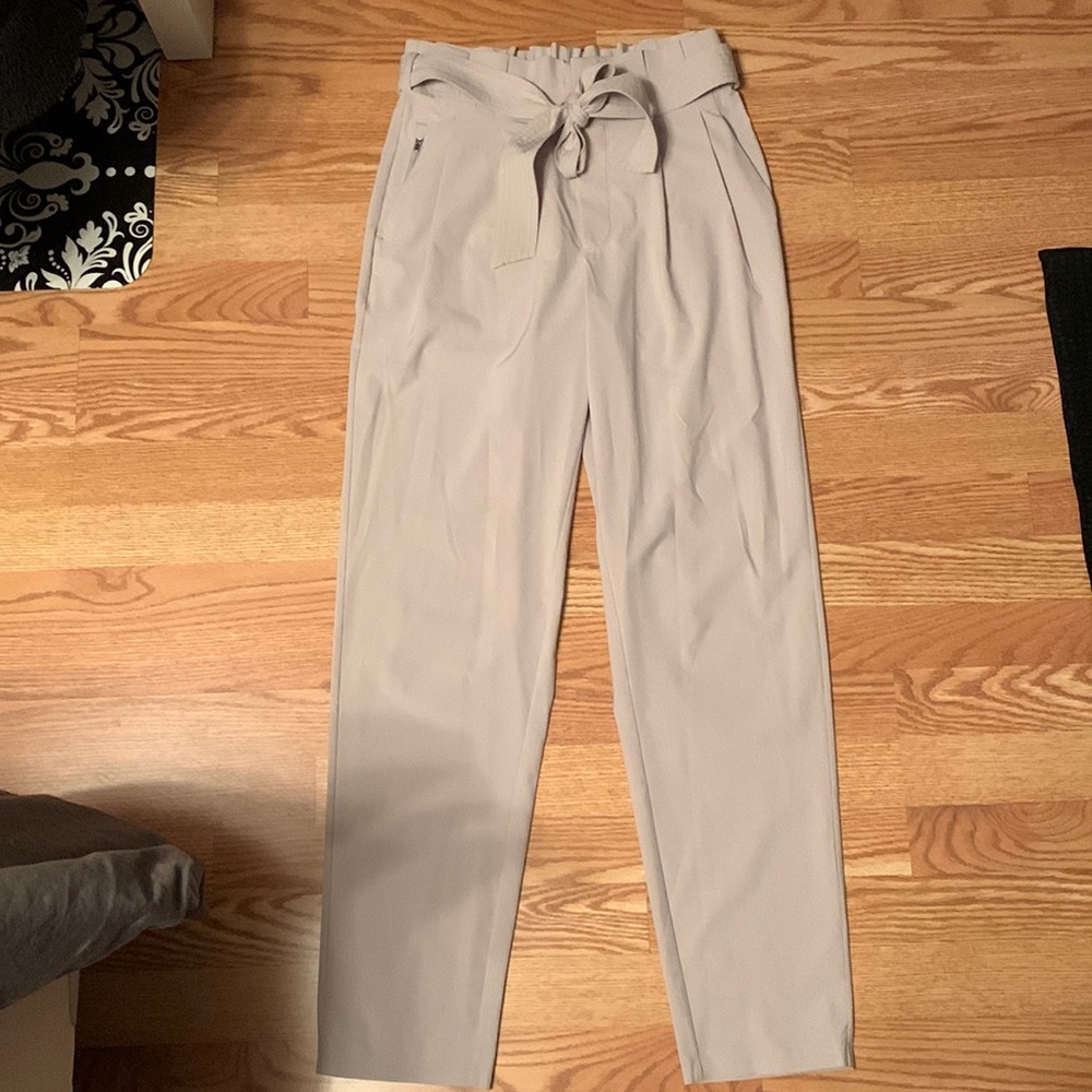 Athleta skyline pant abalone grey! NEVER WORN